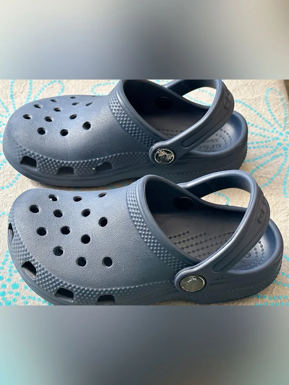 CROCS classic clog